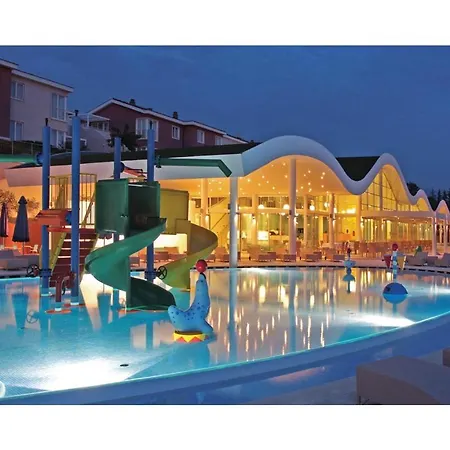 Apartment Amazing In With Outdoor Swimming Pool, Sauna And 2 Bedrooms