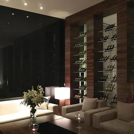 Amazing In With Outdoor Swimming Pool, Sauna And 2 Bedrooms Apartment *